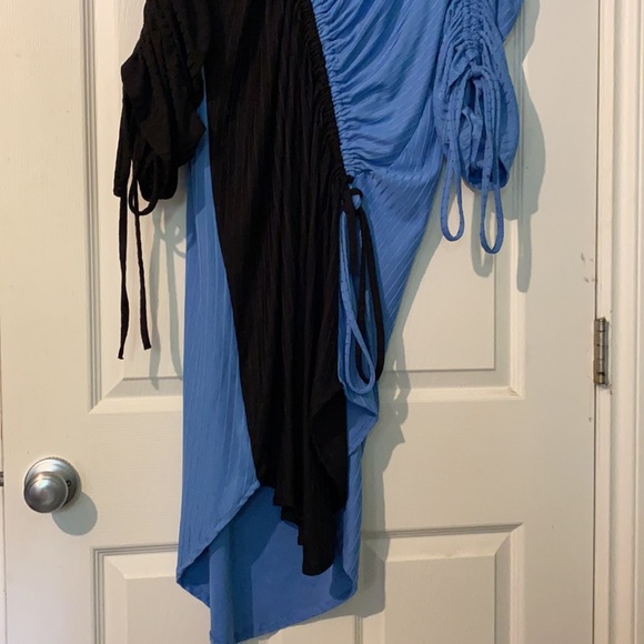 Zara dress - Picture 4 of 10